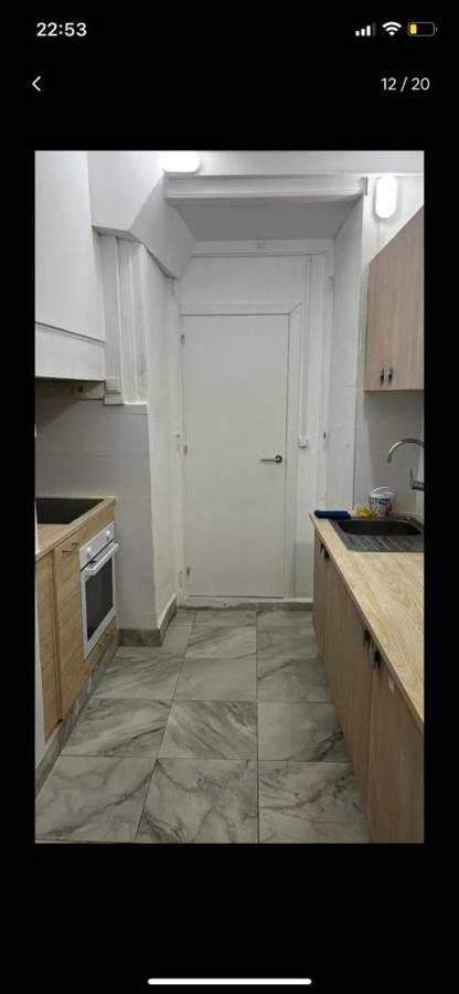Apartamento Conde Do Redondo Lisbon Bagian luar foto