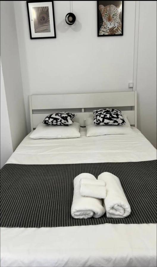 Apartamento Conde Do Redondo Lisbon Bagian luar foto