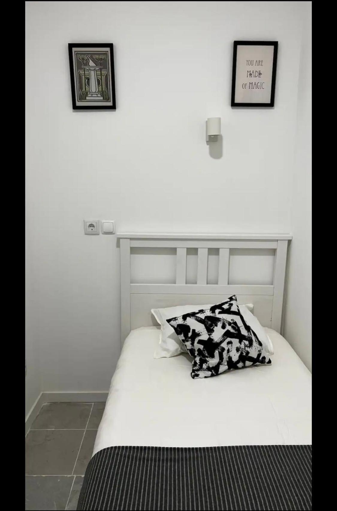 Apartamento Conde Do Redondo Lisbon Bagian luar foto