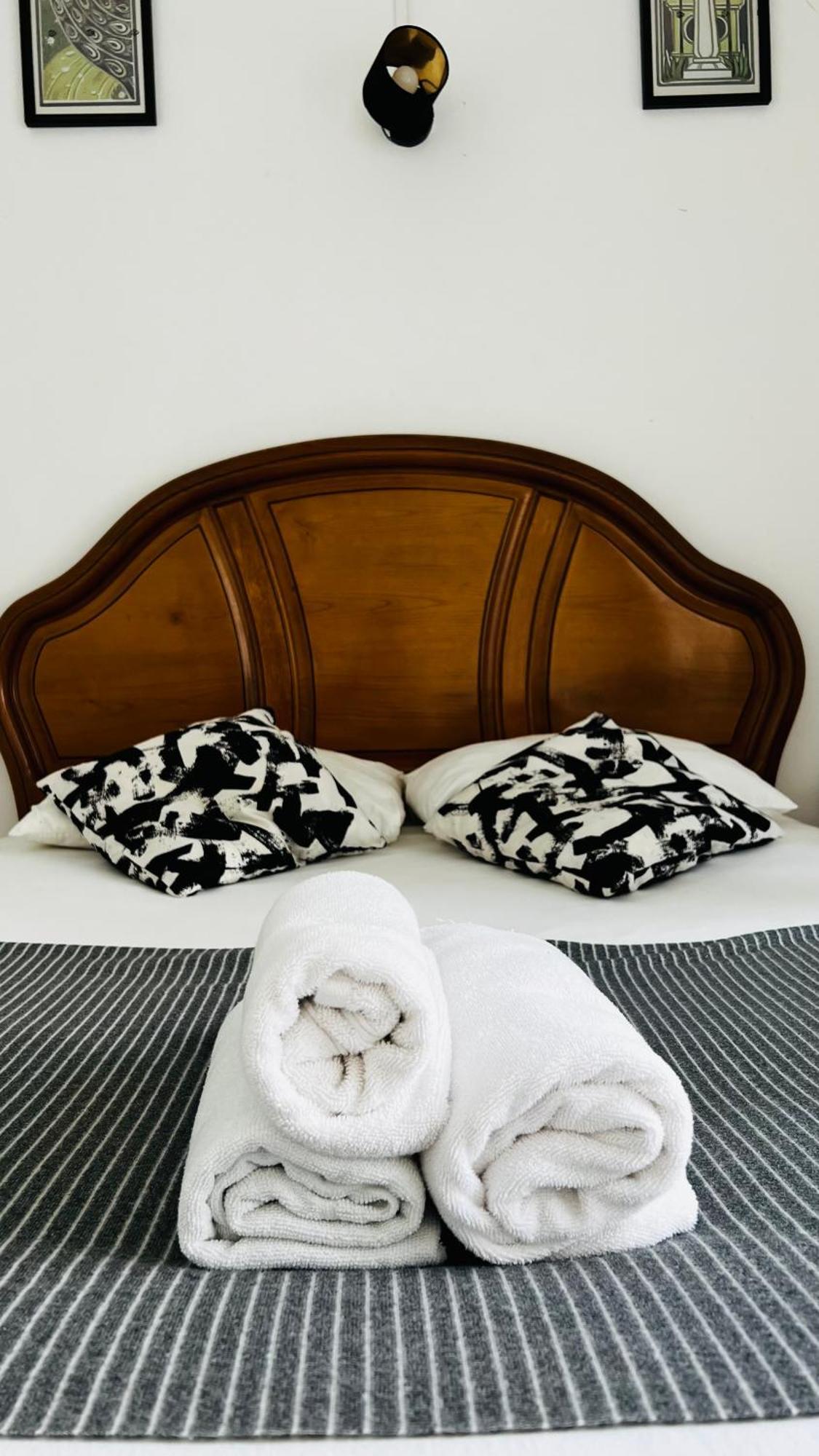 Apartamento Conde Do Redondo Lisbon Bagian luar foto